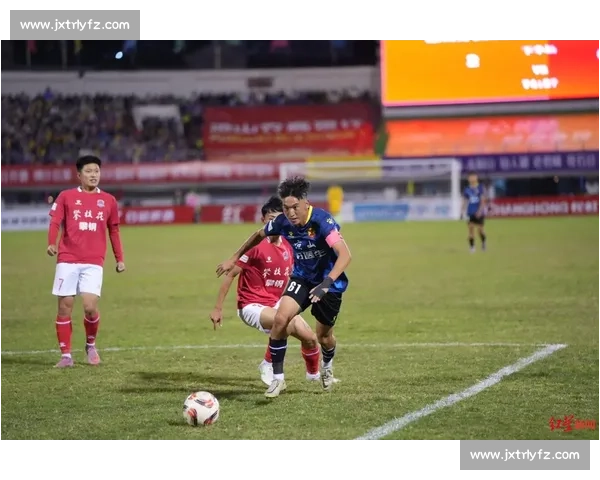 四川城足联赛 “那个男人” 刷屏！36 岁高速路卫 6 球登顶